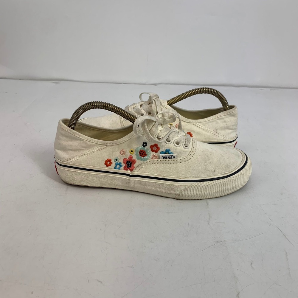 Vans Authentic VR3 Marshmallow White Floral Embroidered Sneakers Womens Size 9